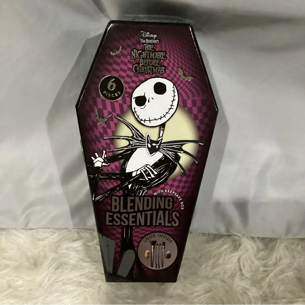 Disney Tim Burton’s Nightmare Before Christmas Blending Set w/ Coffin Keep Box
